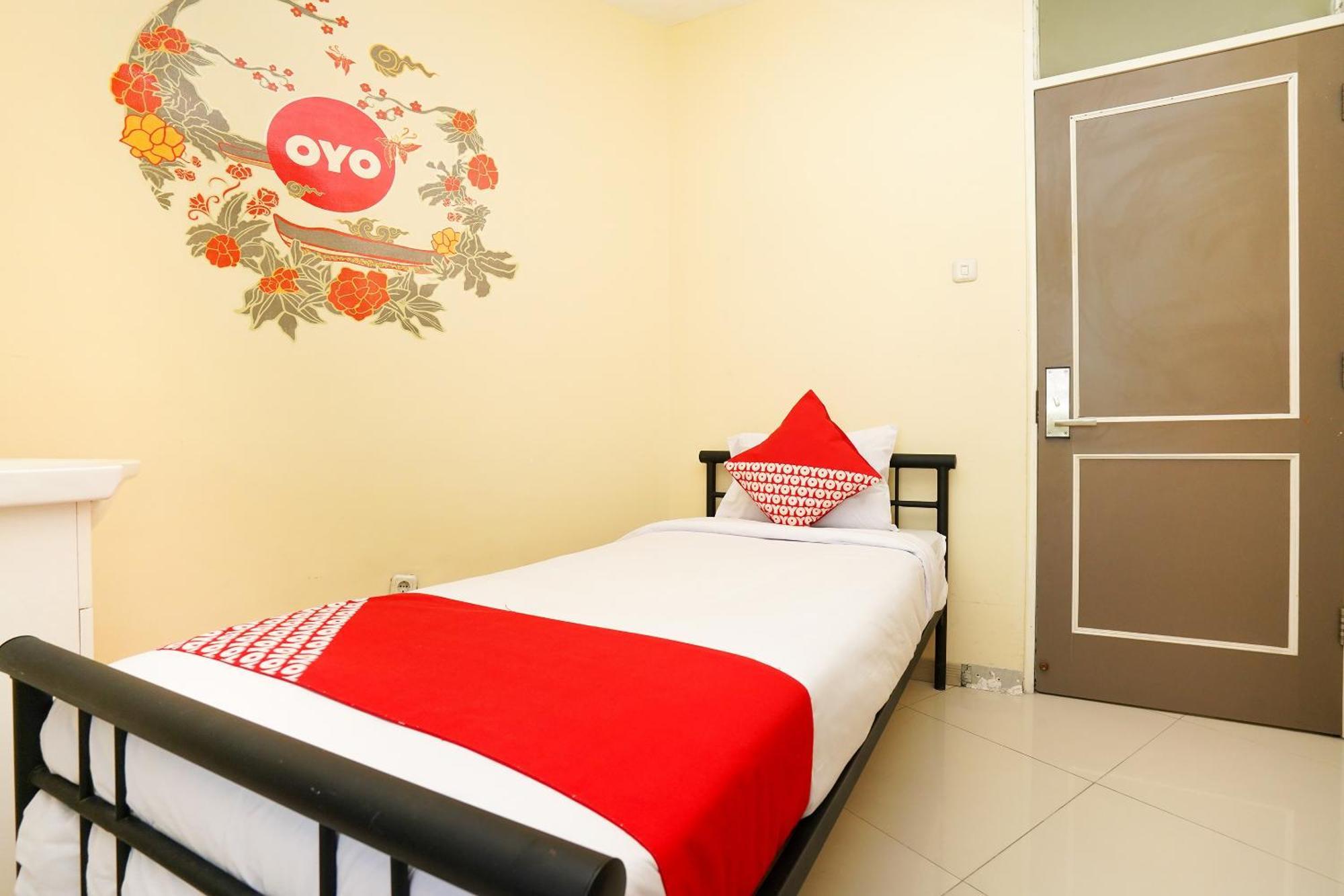 Super Oyo Capital O 175 K-60 Residence Σουραμπάγια Εξωτερικό φωτογραφία