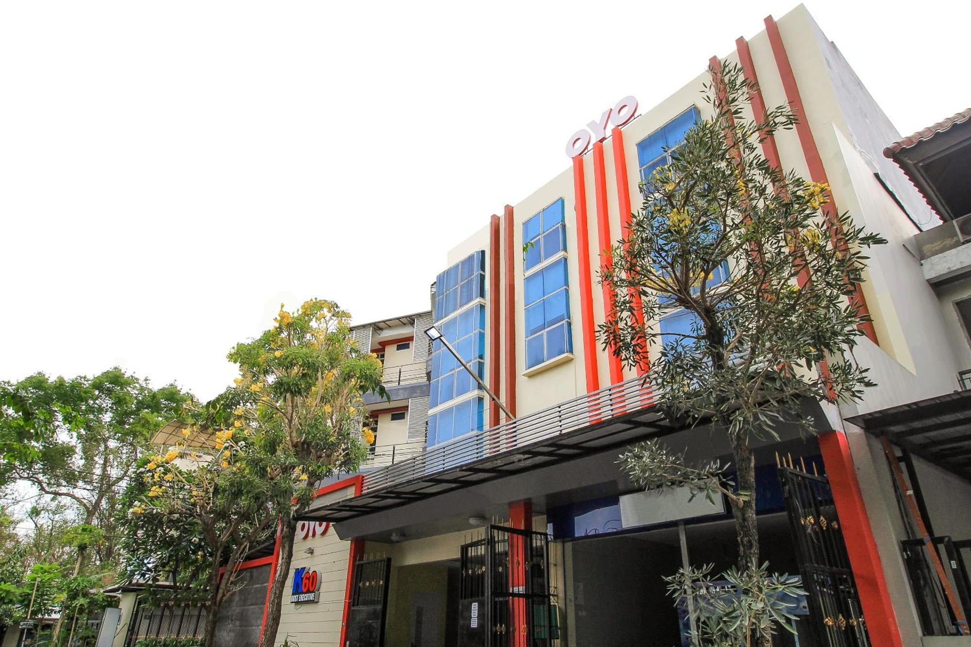 Super Oyo Capital O 175 K-60 Residence Σουραμπάγια Εξωτερικό φωτογραφία