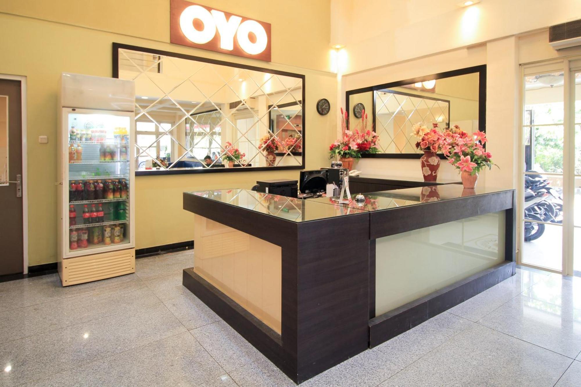 Super Oyo Capital O 175 K-60 Residence Σουραμπάγια Εξωτερικό φωτογραφία